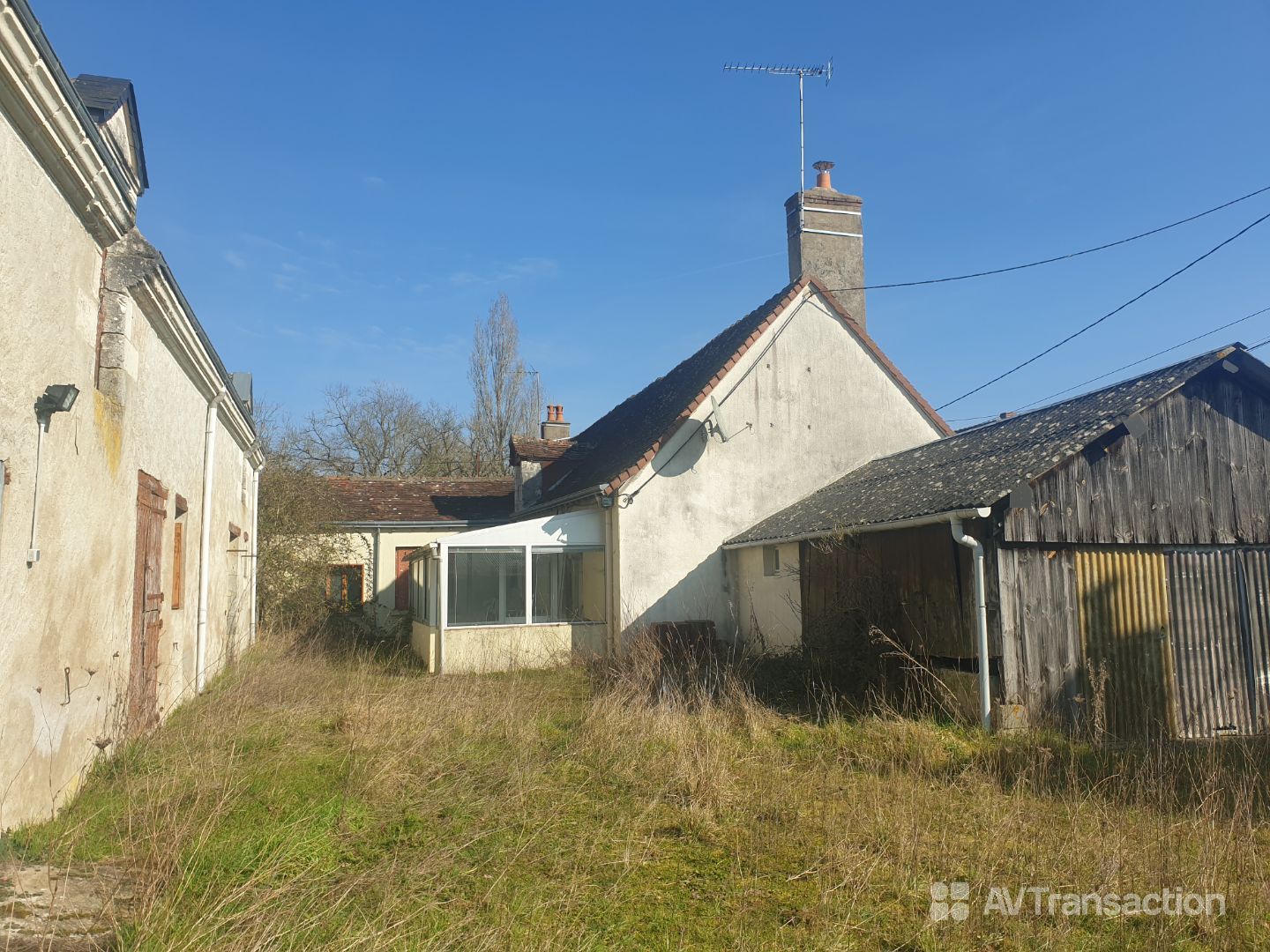 Maison à rénover à vendre  - 7 pièce(s) - 159.6m2 - Villeloin-coulangé (37460)