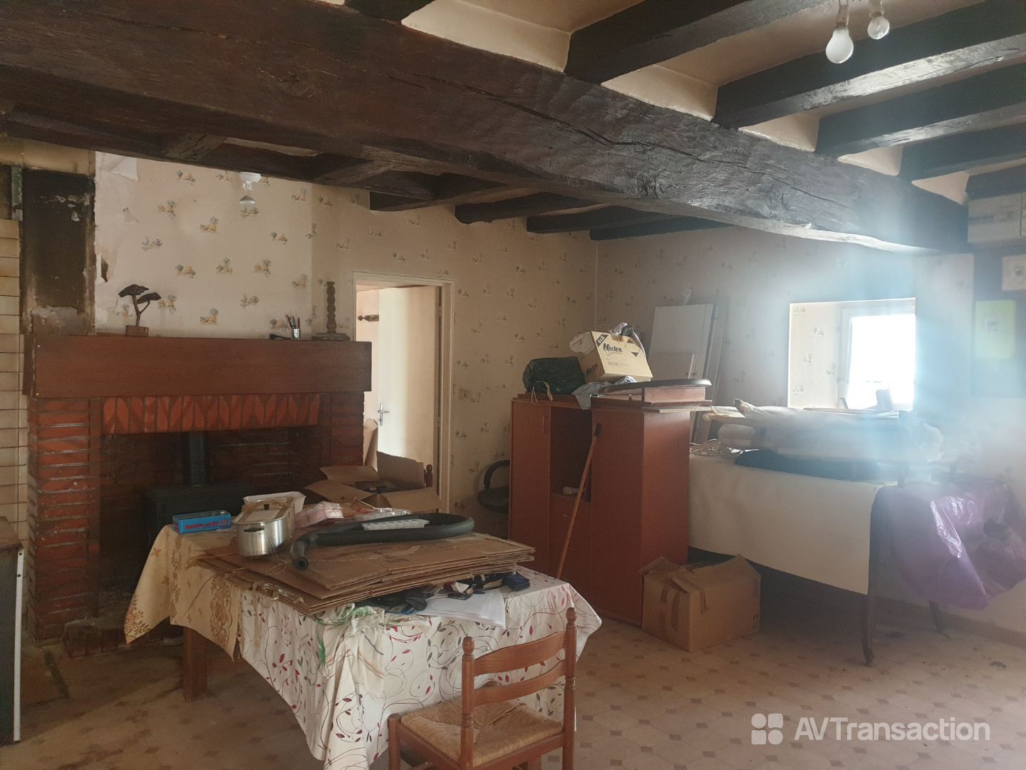 Maison à rénover à vendre  - 7 pièce(s) - 159.6m2 - Villeloin-coulangé (37460)