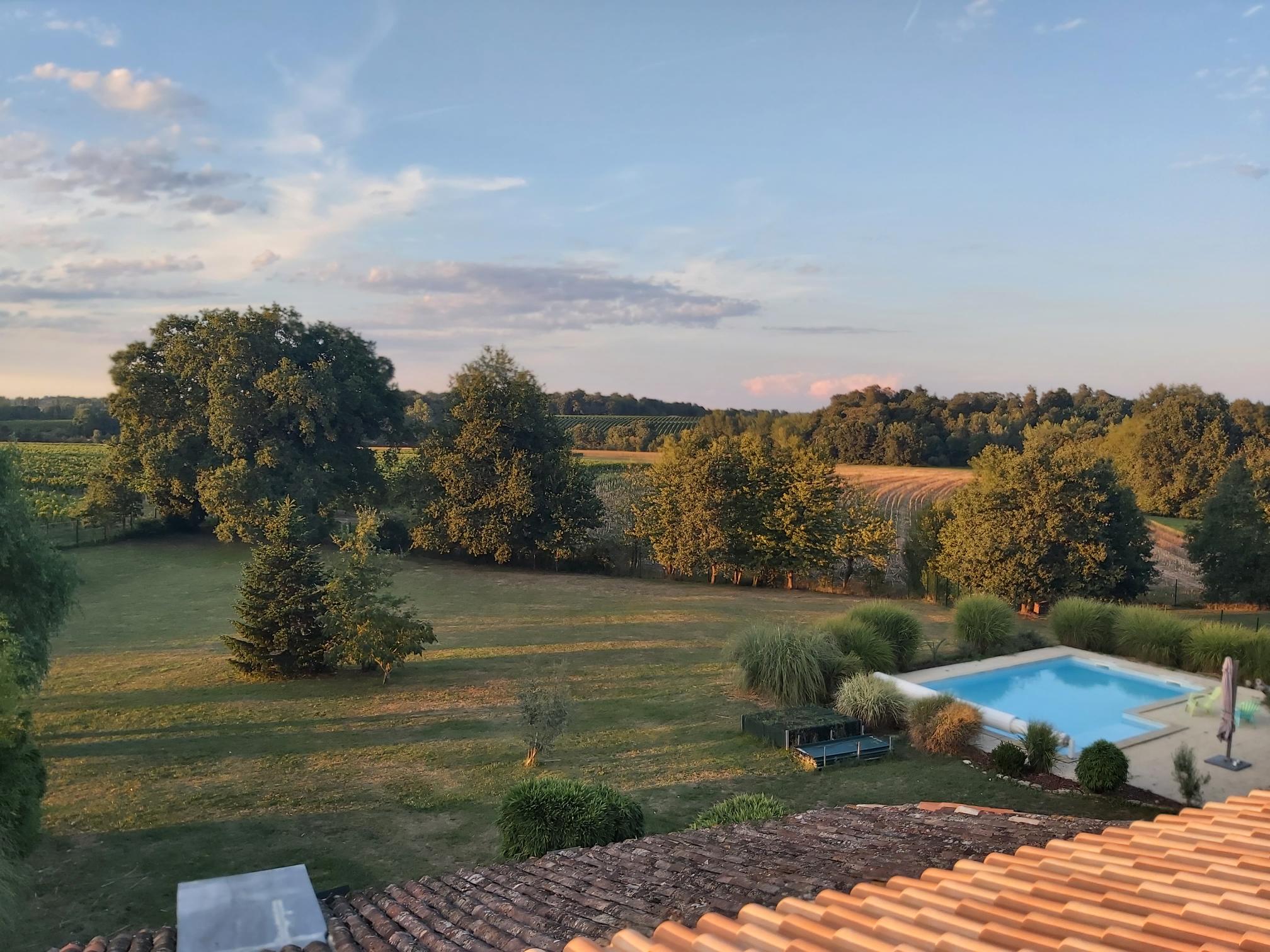 A 6 Km du centre de Gémozac