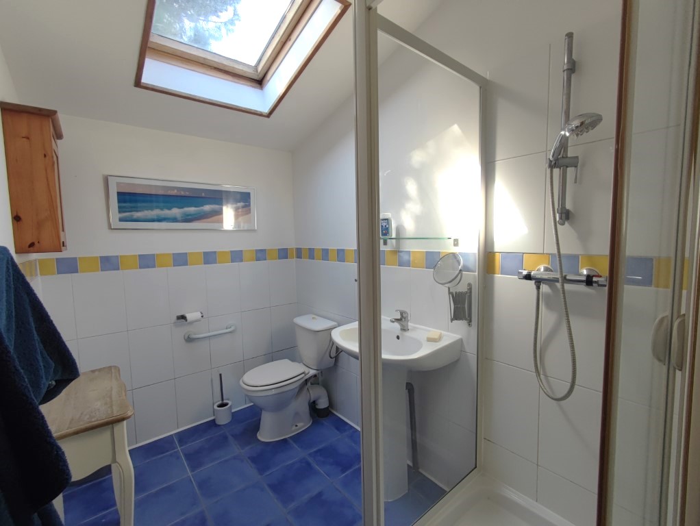 A 6 Km du centre de Gémozac