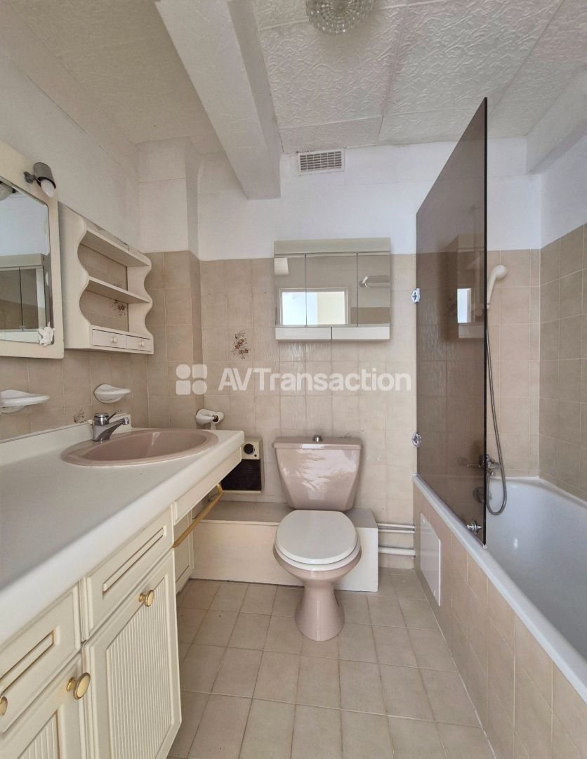 Appartement à vendre  - 3 pièce(s) - 53m2 - Gonfaron (83590)