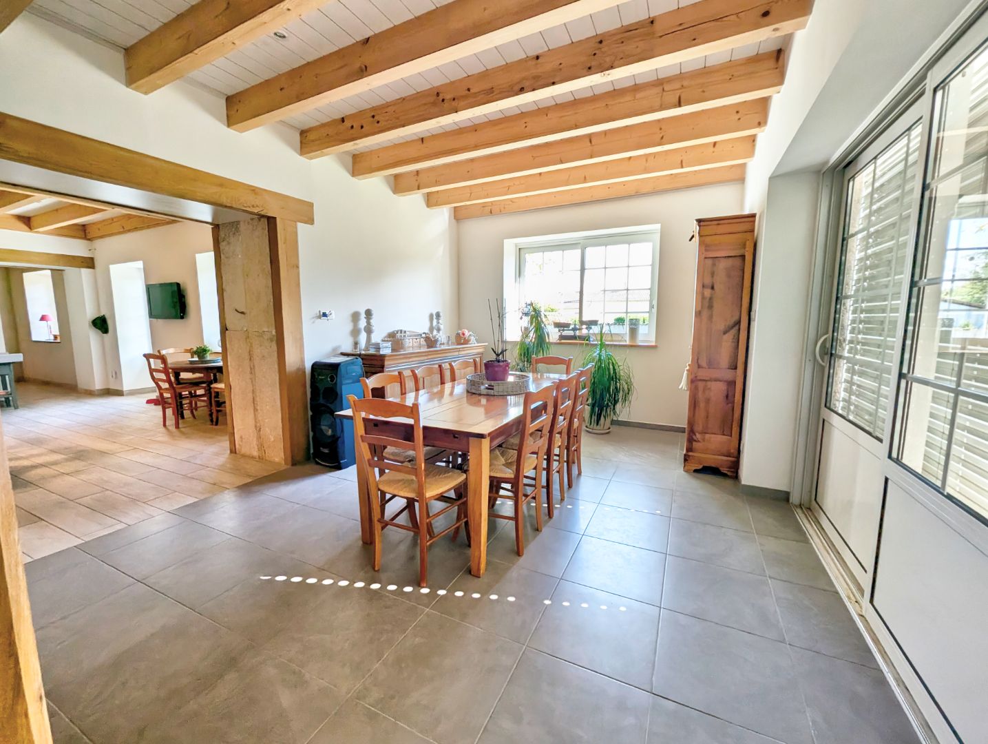 Maison à vendre  - 7 pièce(s) - 220m2 - Grièges (01290)