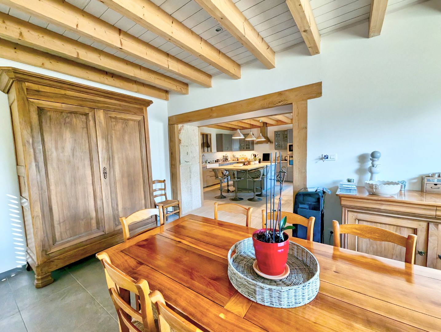 Maison à vendre  - 7 pièce(s) - 220m2 - Grièges (01290)