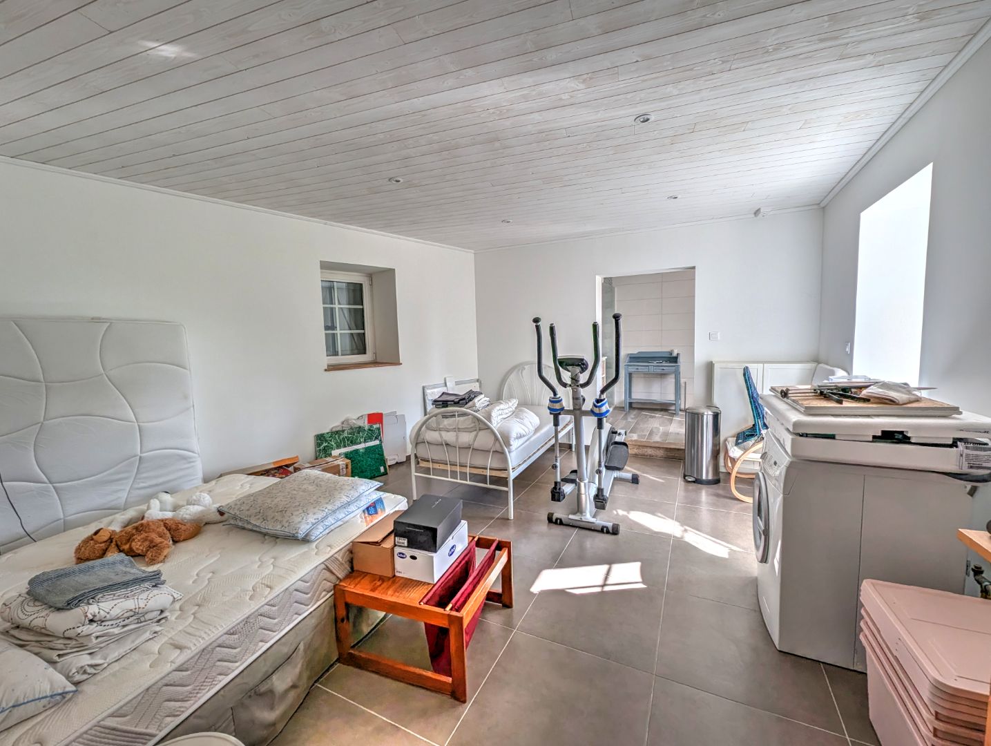 Maison à vendre  - 7 pièce(s) - 220m2 - Grièges (01290)