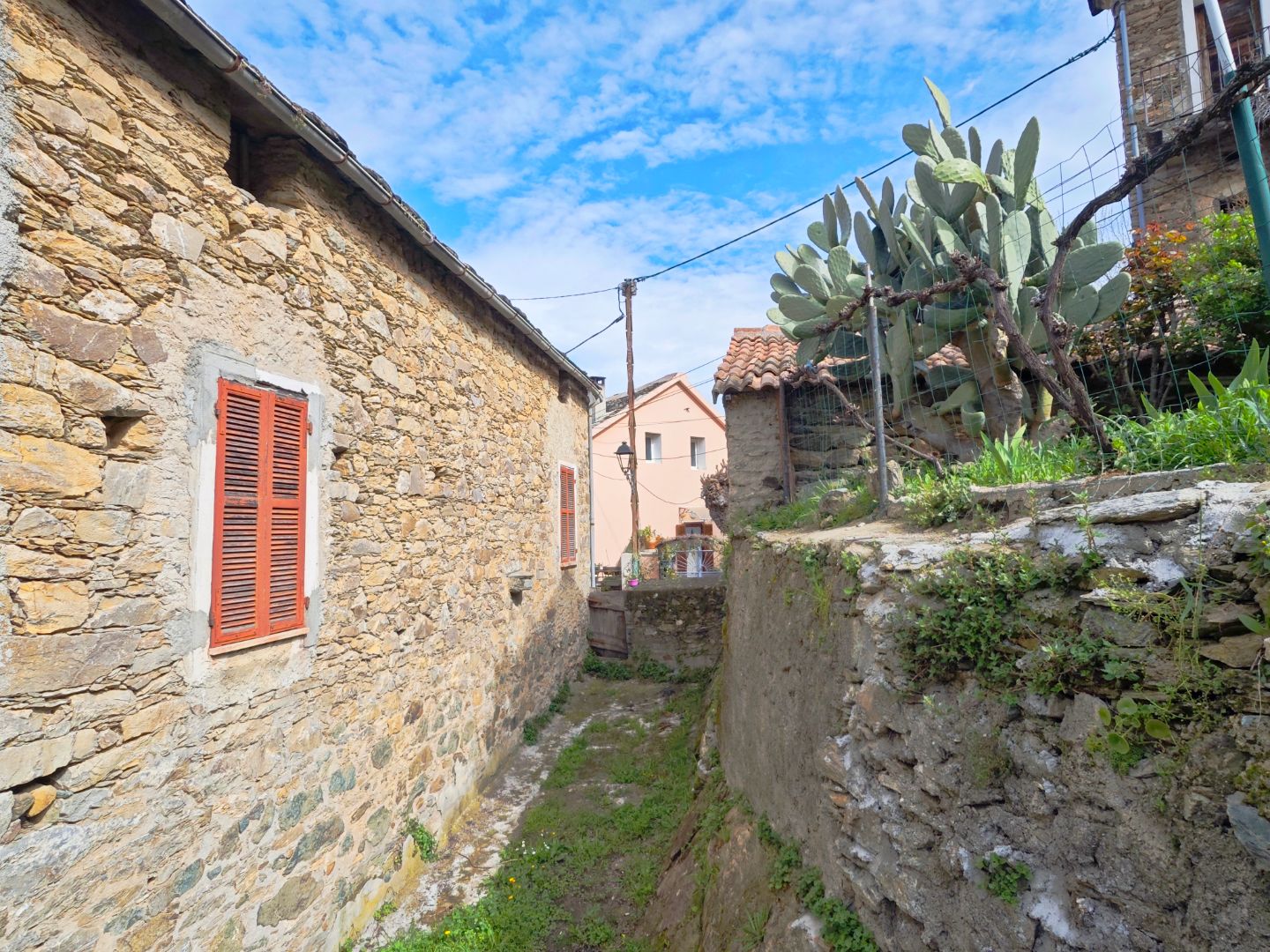 Maison à rénover à vendre  - 4 pièce(s) - 62m2 - Valle Di Rostino (20232)