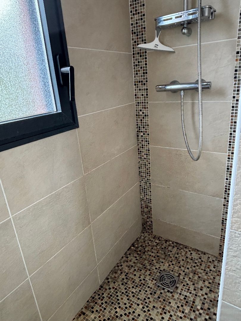 Appartement à vendre  - 3 pièce(s) - 59m2 - Saint-raphaël (83530)