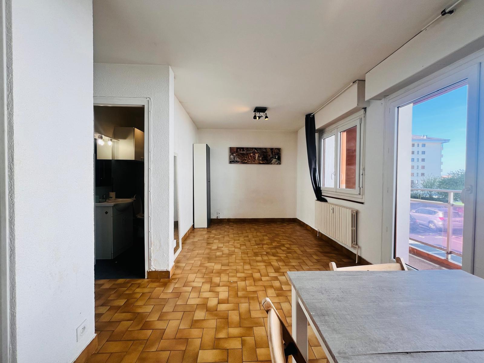 Appartement à vendre  - 1 pièce(s) - 24.08m2 - Annemasse (74100)