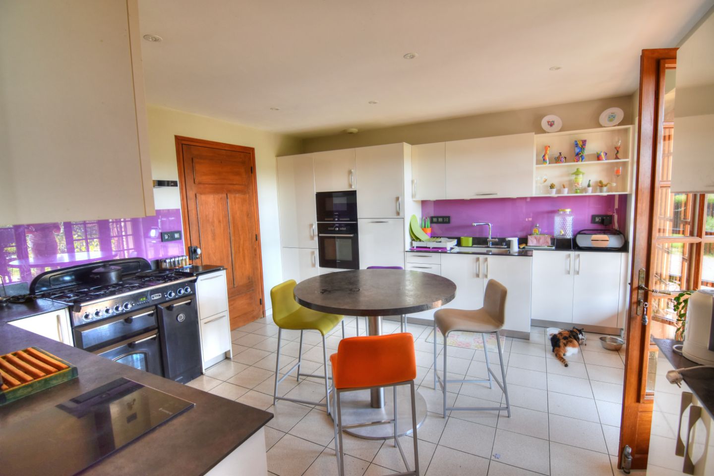 Maison à vendre  - 7 pièce(s) - 265m2 - Vonnas (01540)