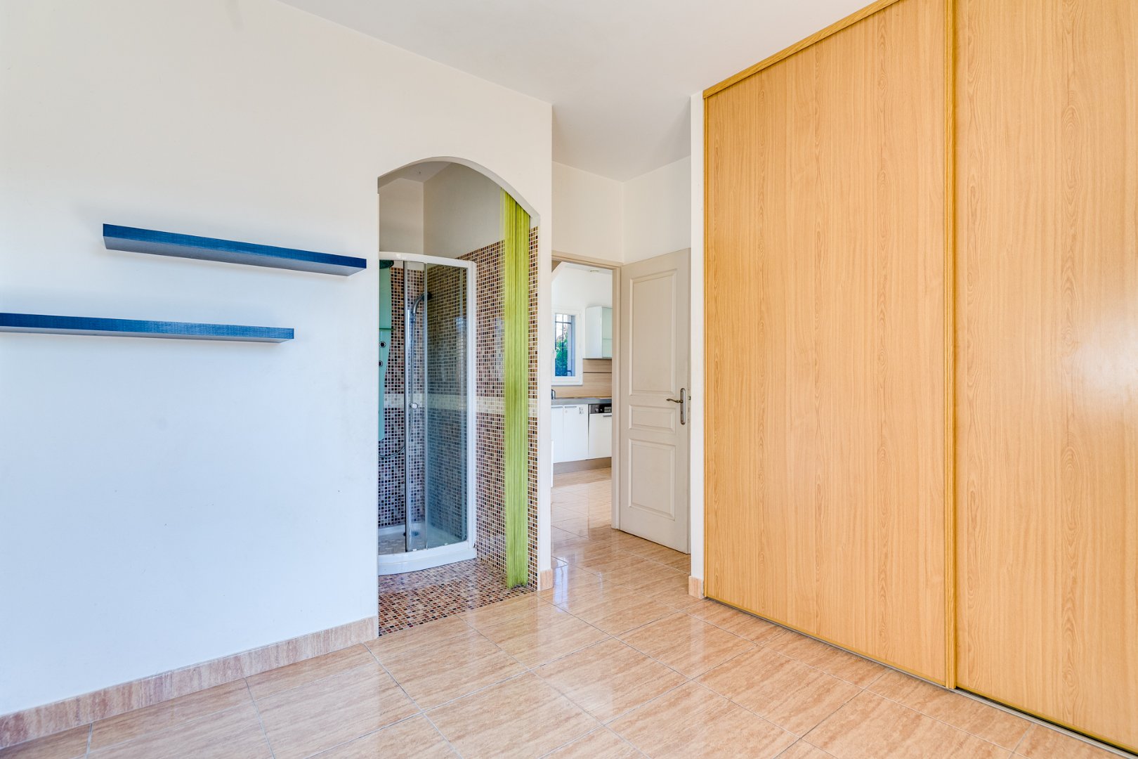 Maison à vendre  - 4 pièce(s) - 120m2 - Meyreuil (13590)