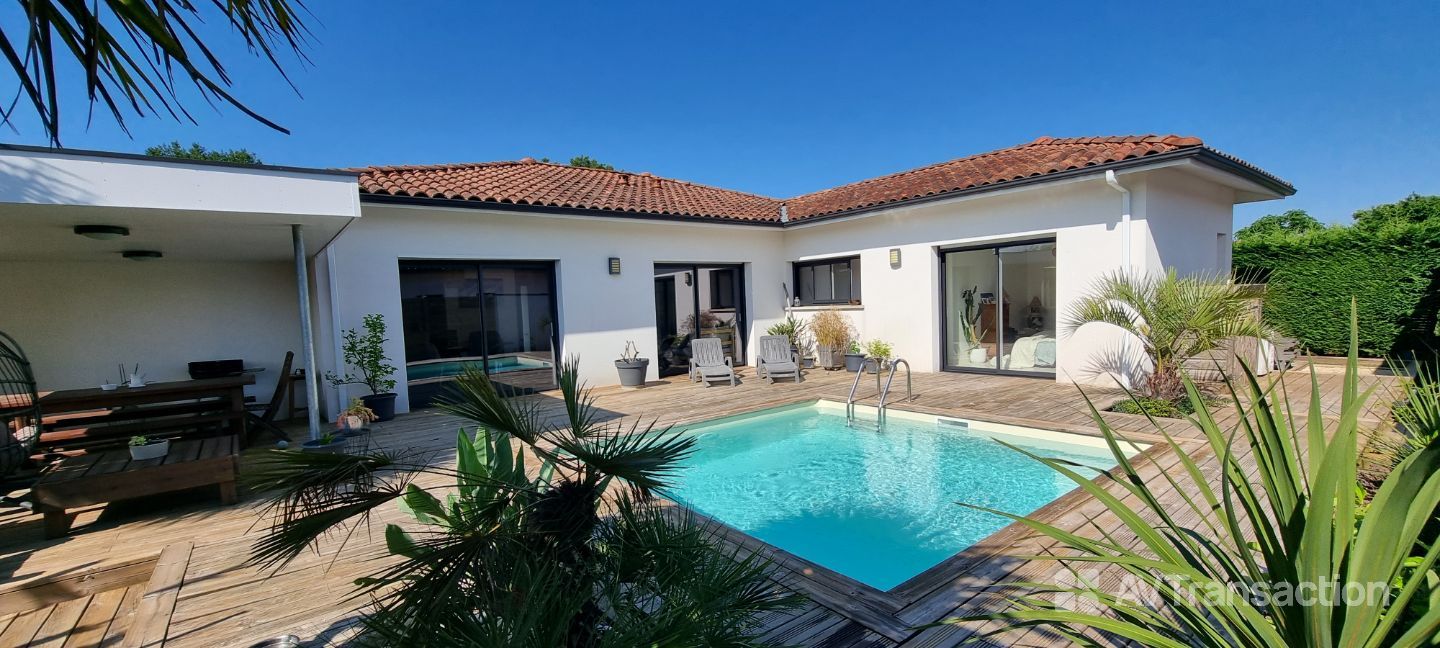 Maison contemporaine à Tosse - 134 m² habitables