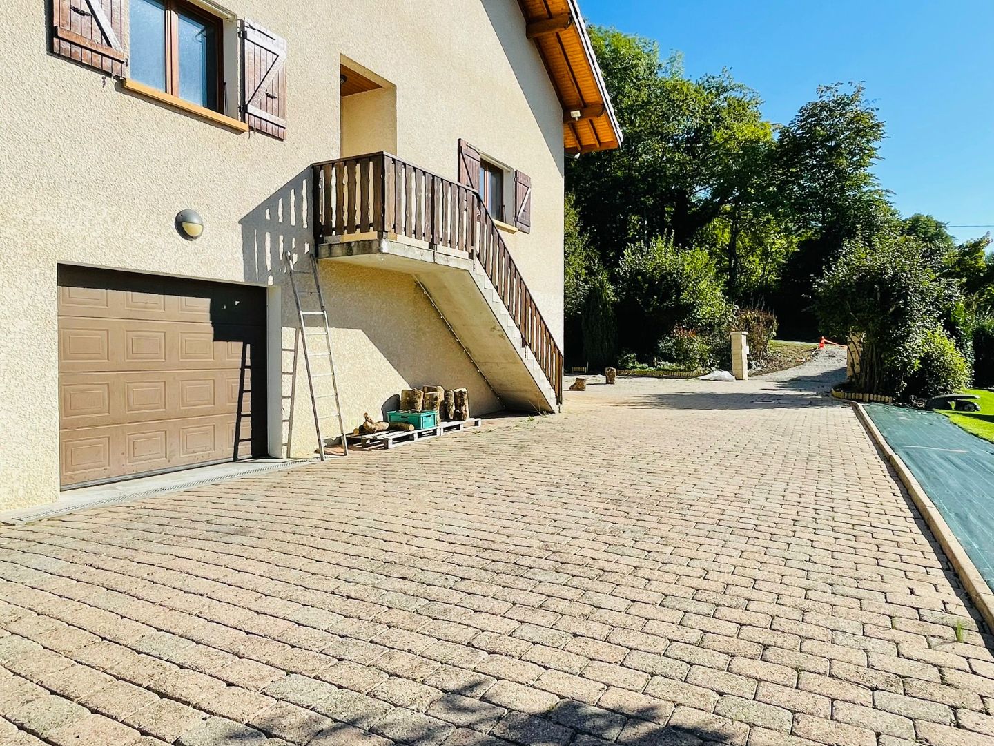 Maison à vendre  - 8 pièce(s) - 210m2 - Beaumont (74160)