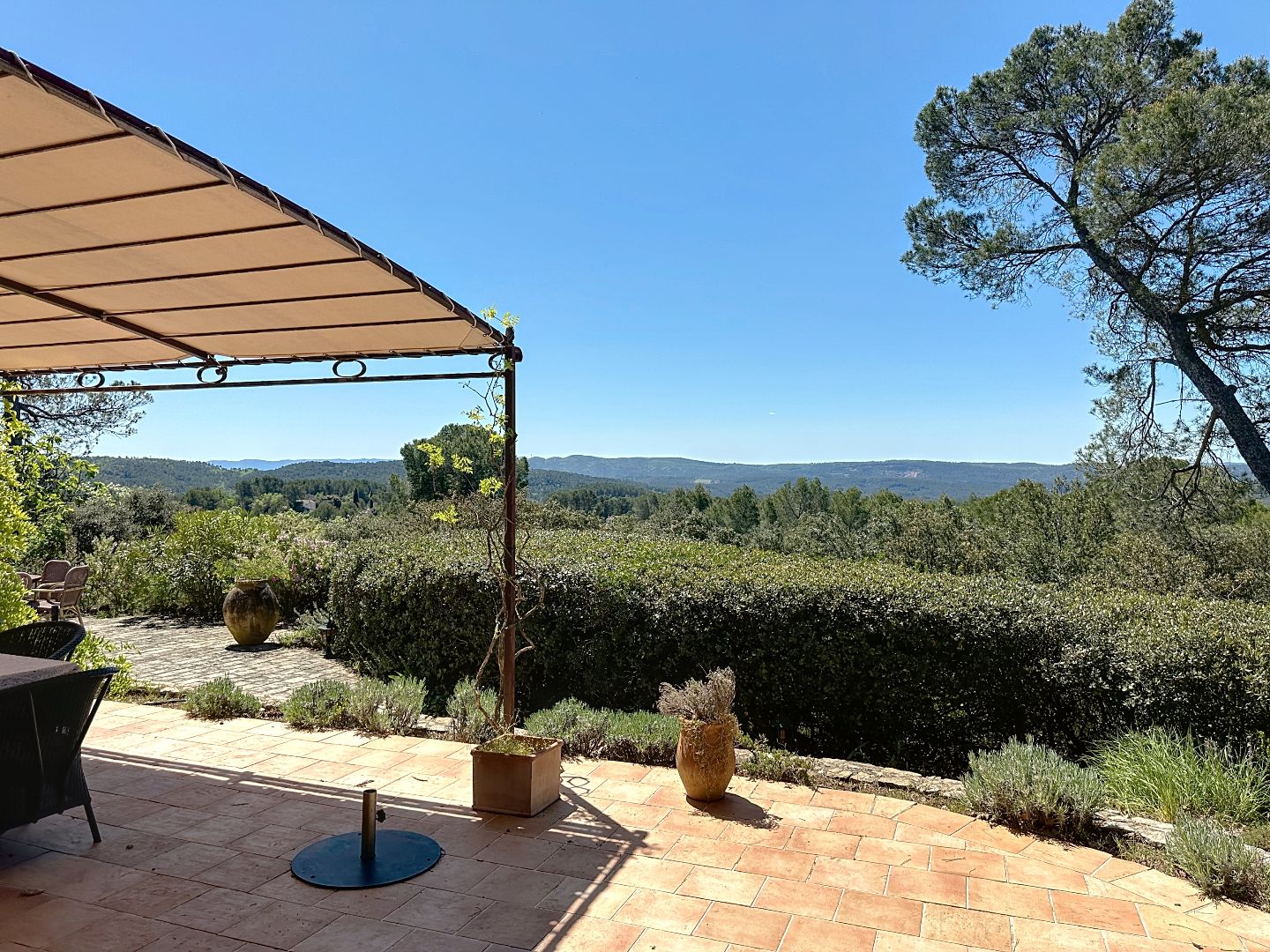 Maison à vendre  - 170m2 - Saint-antonin-du-var (83510)