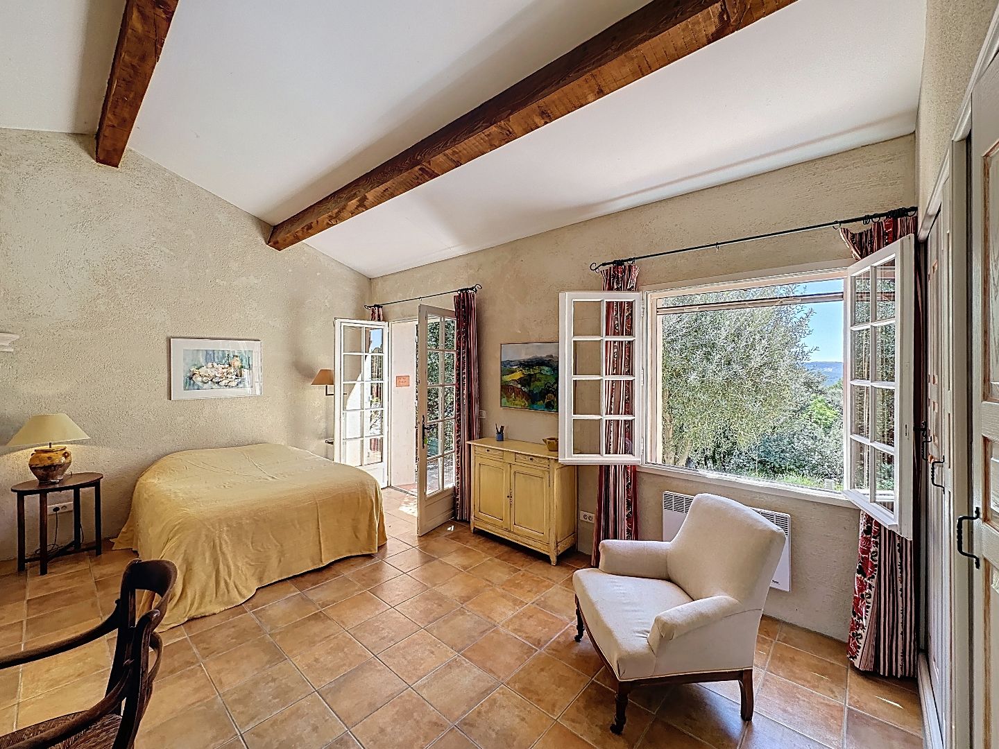 Maison à vendre  - 170m2 - Saint-antonin-du-var (83510)