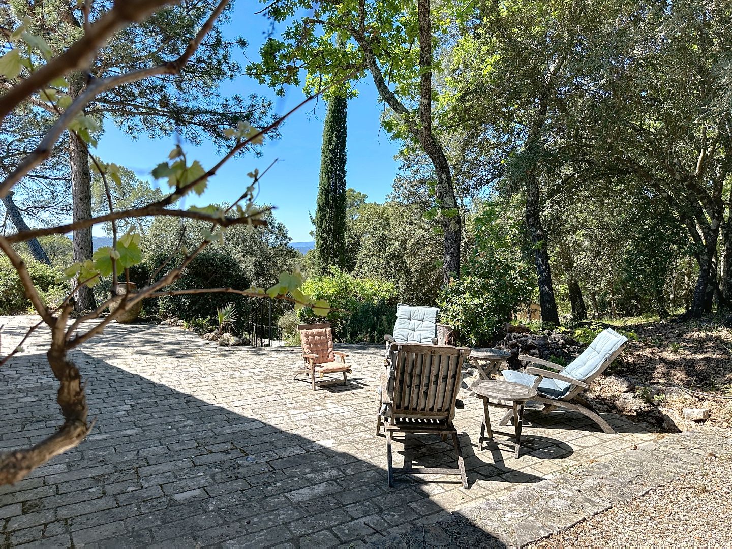 Maison à vendre  - 170m2 - Saint-antonin-du-var (83510)