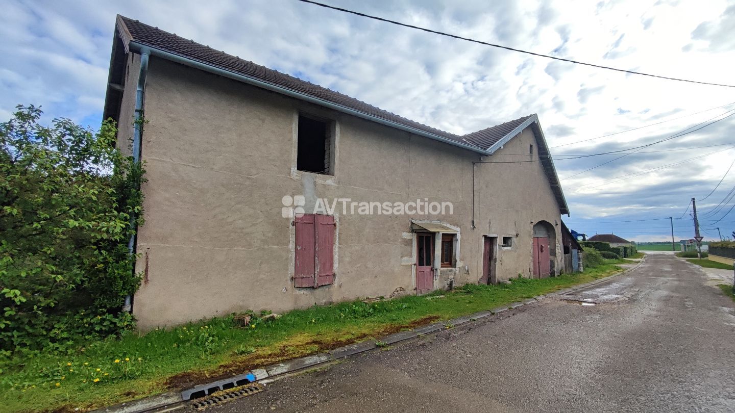 Maison à vendre  - 3 pièce(s) - 200m2 - Villers-chemin-et-mont-lès-étrelles (70700)