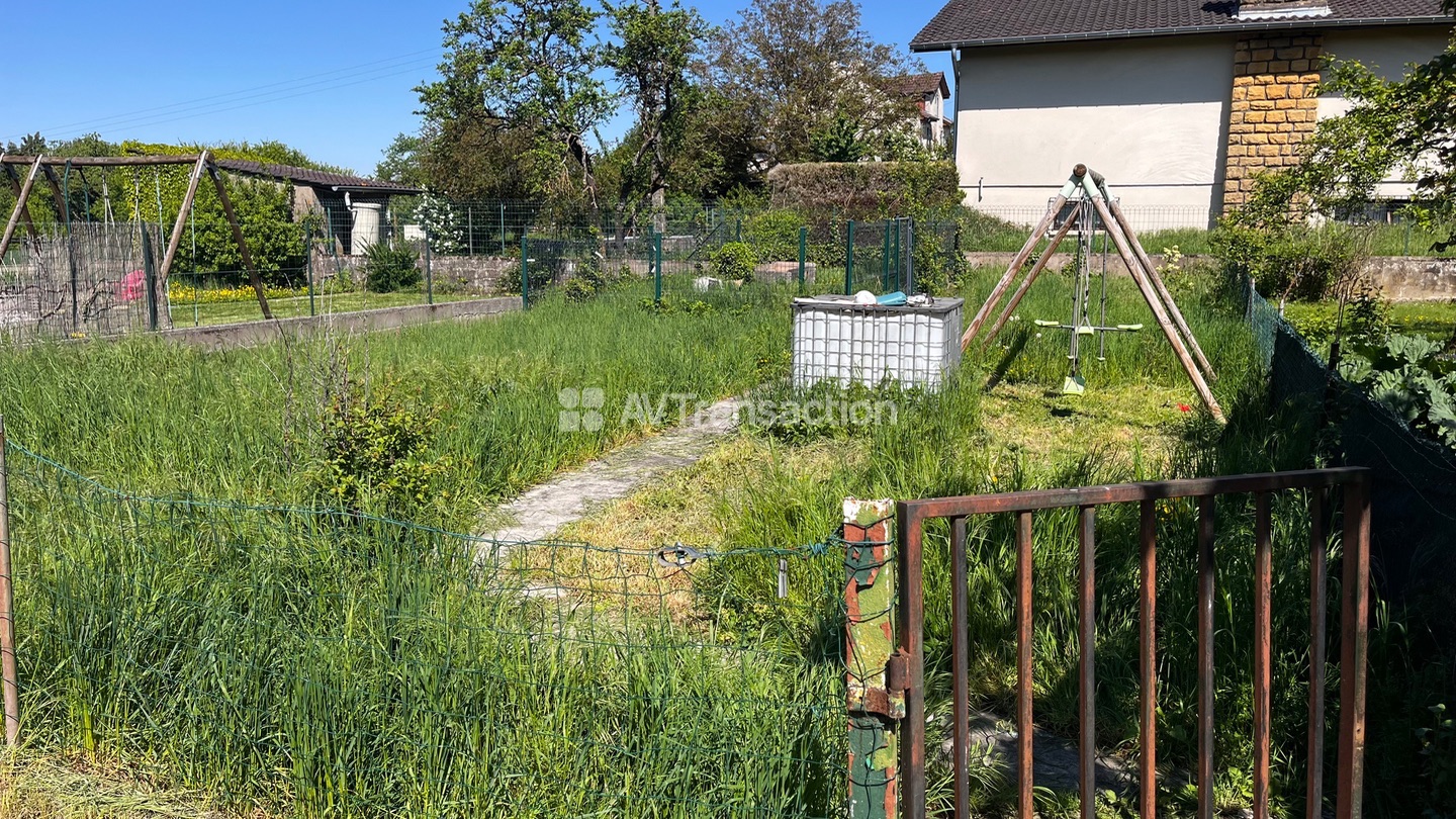 Maison jumelée à vendre  - 4 pièce(s) - 96.46m2 - Roncourt (57860)