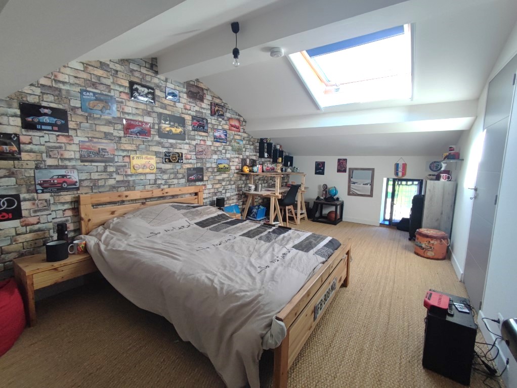 Maison à vendre  - 5 pièce(s) - 150m2 - Medis (17600)