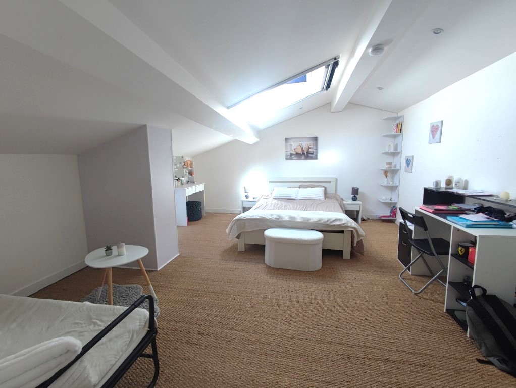 Maison à vendre  - 5 pièce(s) - 150m2 - Medis (17600)