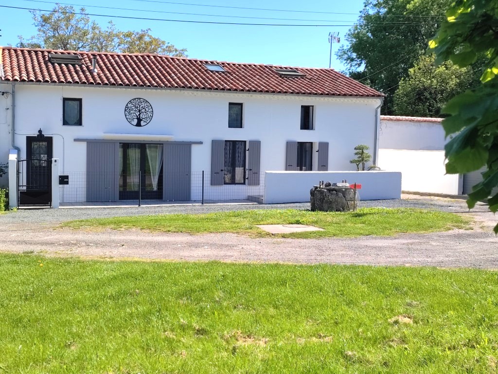 Maison à vendre  - 5 pièce(s) - 150m2 - Medis (17600)