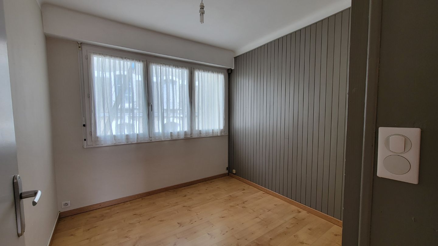 Maison à vendre  - 9 pièce(s) - 230m2 - Challans (85300)