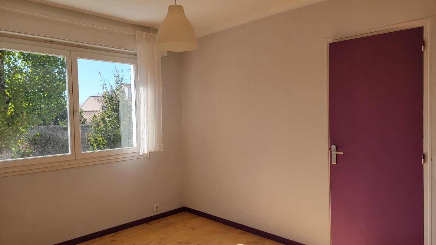 Maison à vendre  - 9 pièce(s) - 230m2 - Challans (85300)