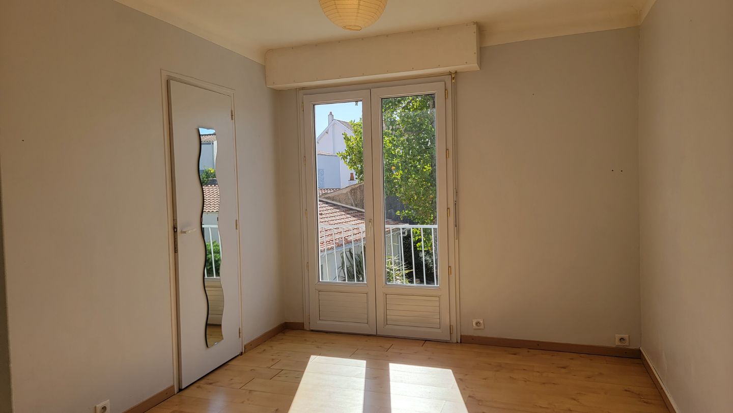 Maison à vendre  - 9 pièce(s) - 230m2 - Challans (85300)