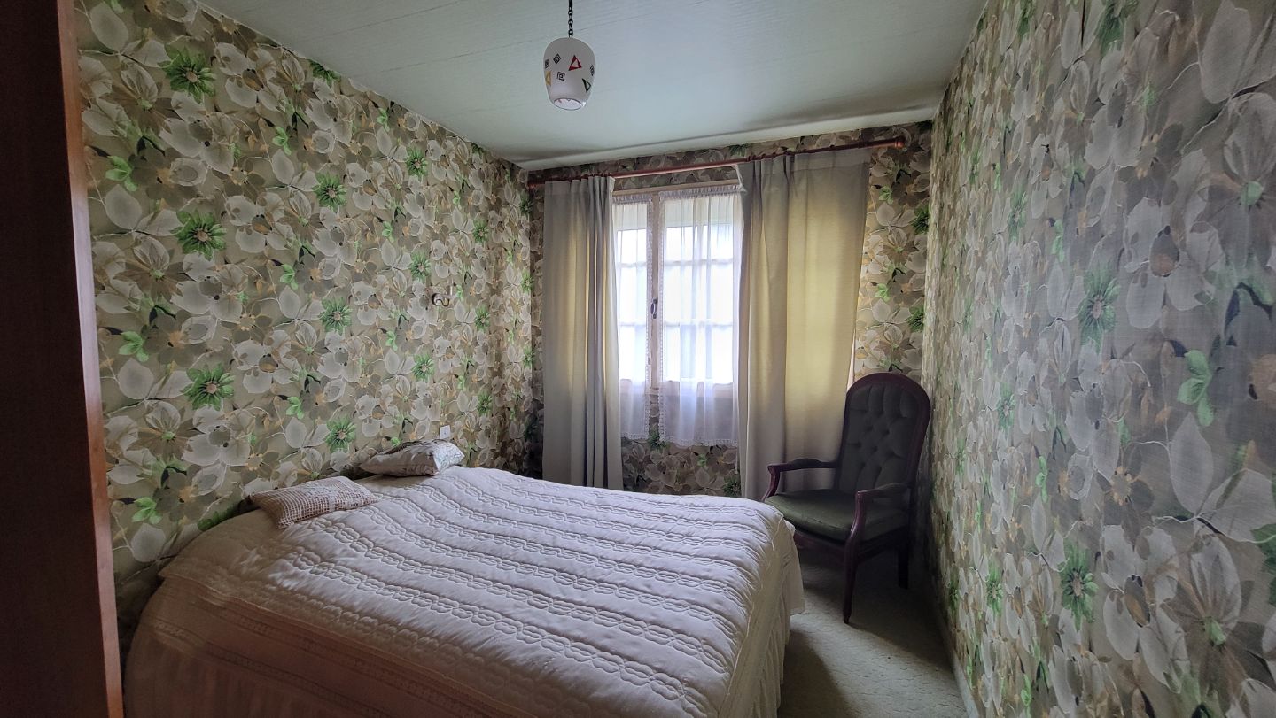 Maison à rénover à vendre  - 4 pièce(s) - 100m2 - Challans (85300)