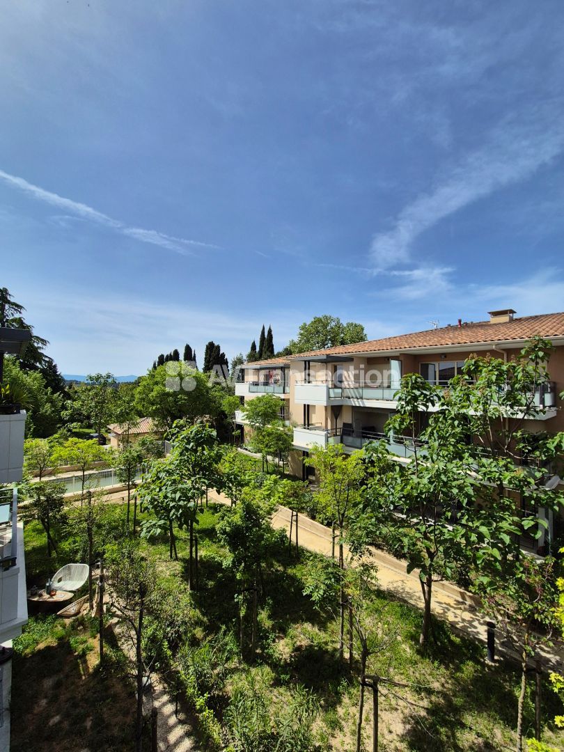 Appartement à vendre  - 2 pièce(s) - 40m2 - Lorgues (83510)