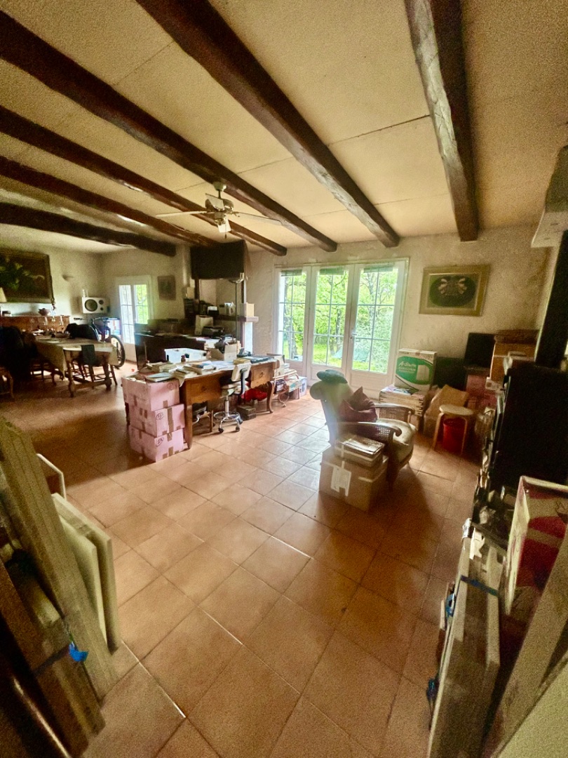 Maison à vendre  - 6 pièce(s) - 140m2 - Figanières (83830)