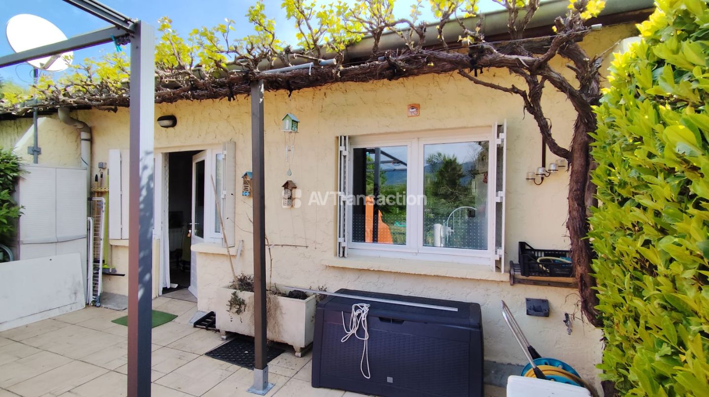 Maison de village à vendre  - 2 pièce(s) - 60m2 - Jaujac (07380)