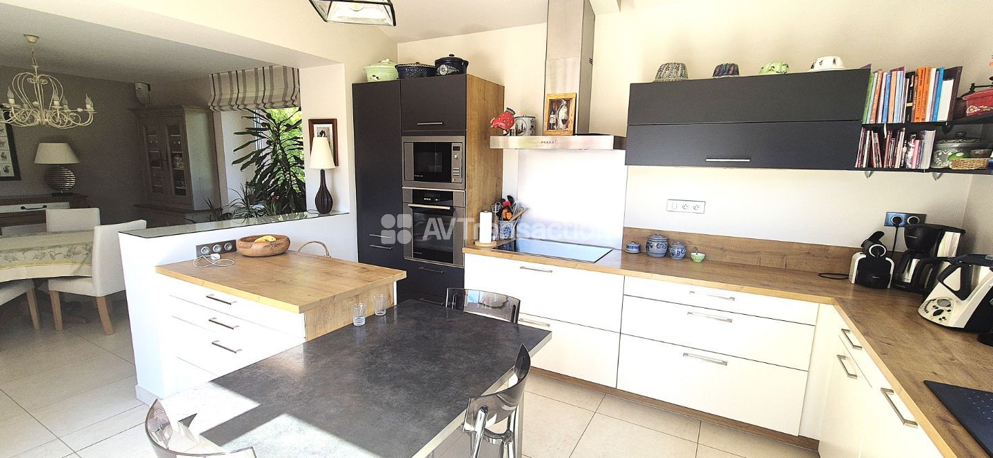 Maison à vendre  - 10 pièce(s) - 275m2 - Villé (67220)