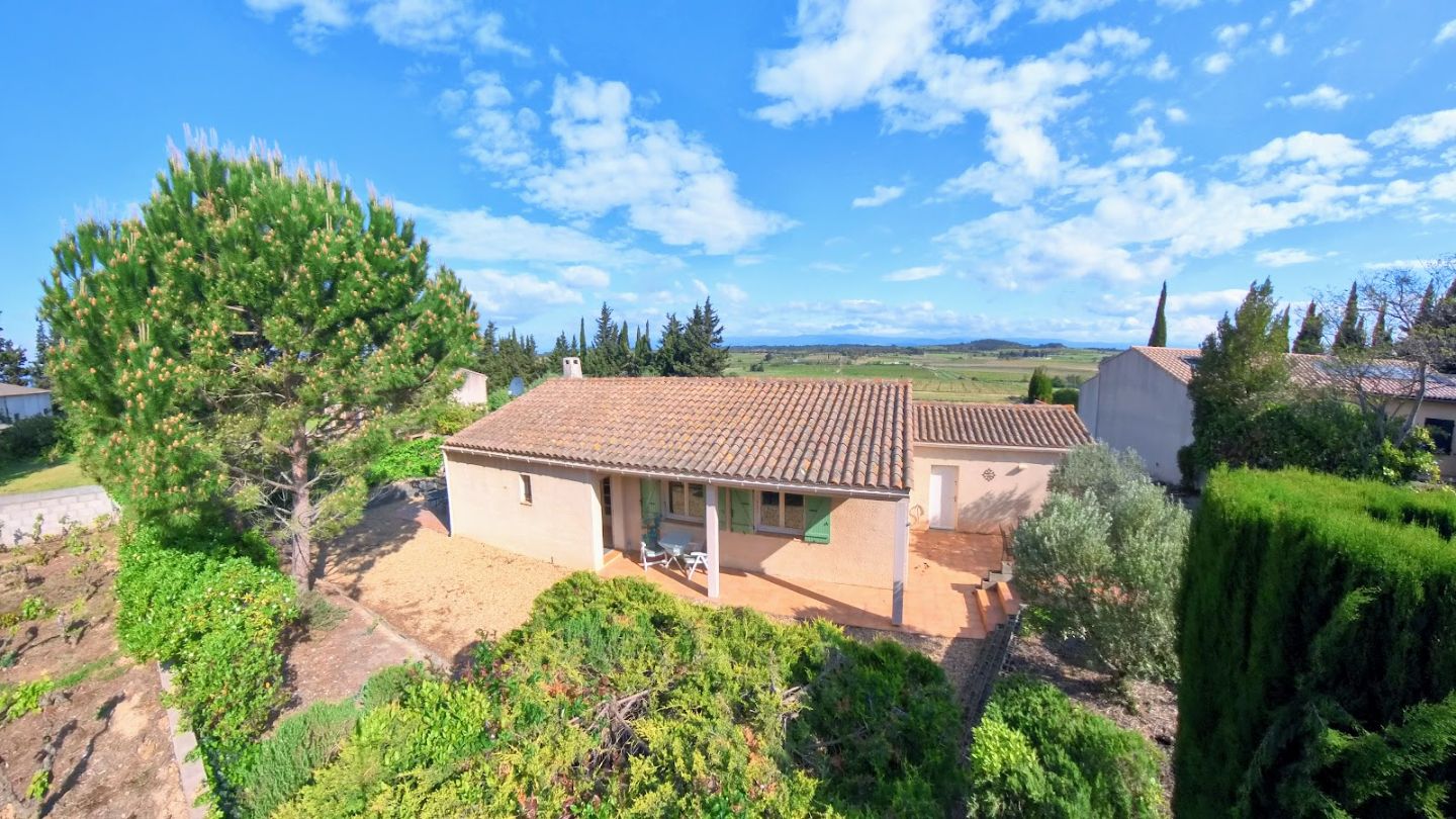 Maison avec belle vue, 4 chambres et terrain constructible