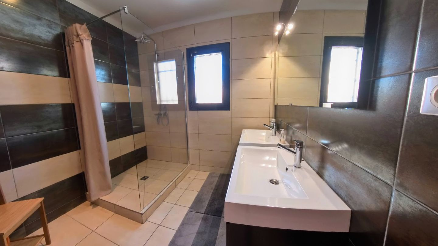 Villa à vendre  - 6 pièce(s) - 129m2 - Trausse (11160)