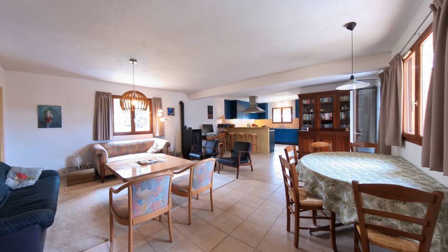 Villa à vendre  - 5 pièce(s) - 119m2 - Aigne (34210)