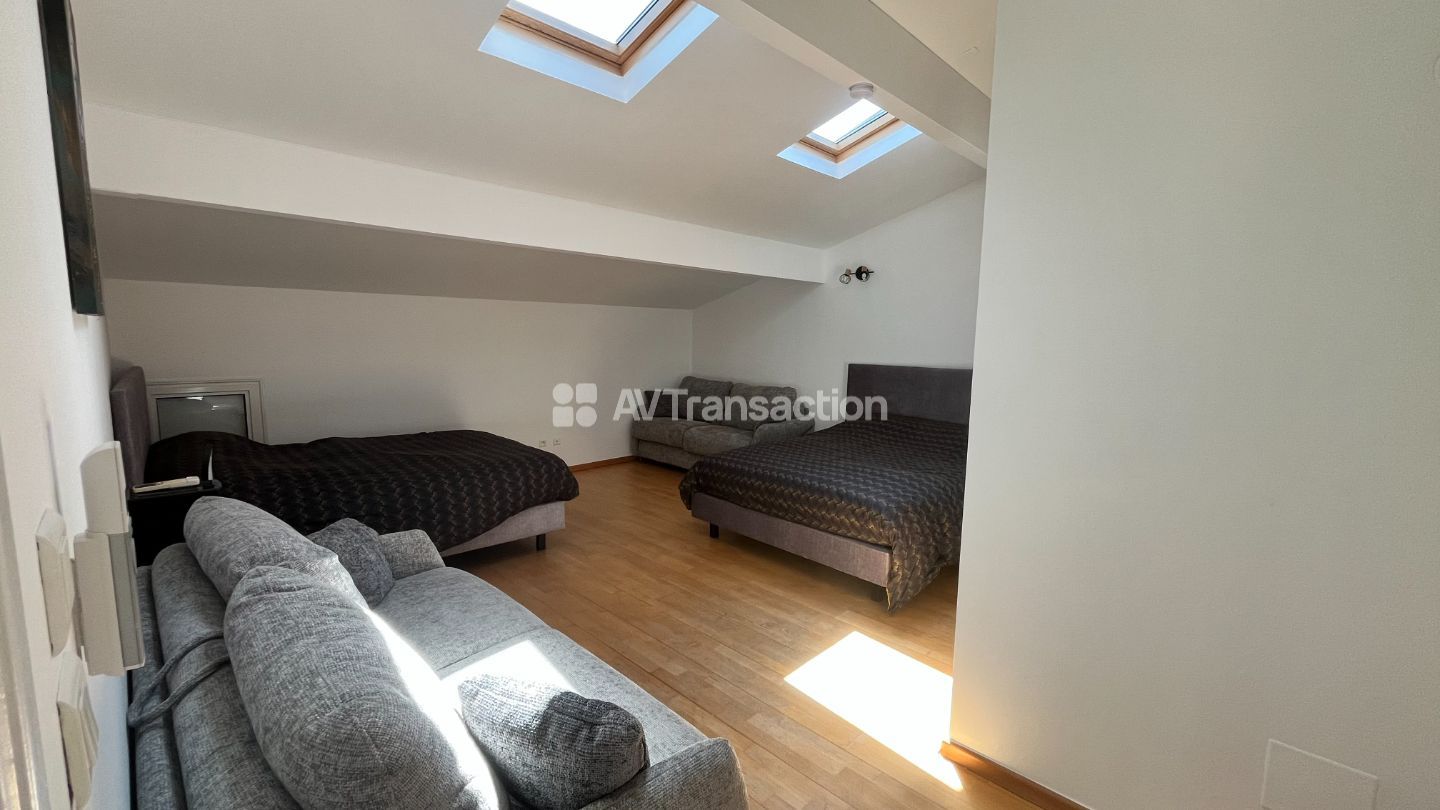 Ajaccio Parc Berthault Duplex d'exception à vendre avec vue me.