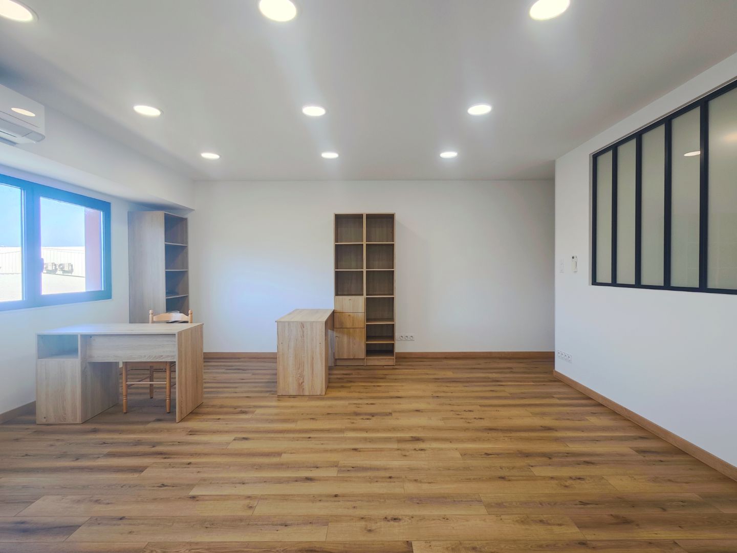 Locaux d'activité à vendre  - 3 pièce(s) - 110m2 - Borgo (20290)