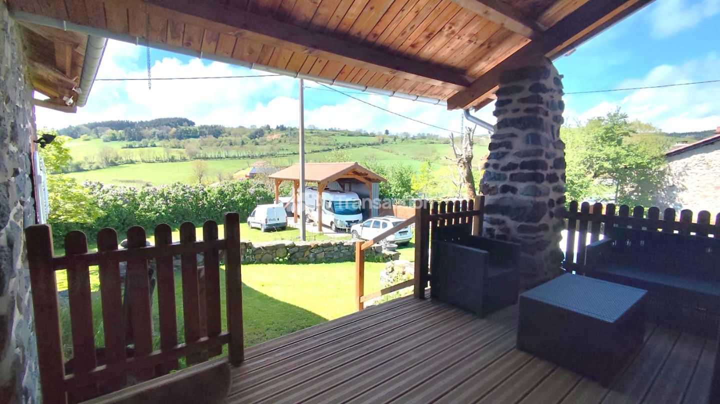 Maison à vendre  - 14 pièce(s) - 370m2 - Arlempdes (43490)