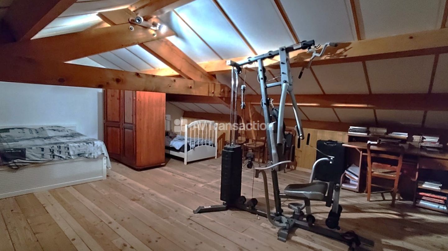Maison de village à vendre  - 8 pièce(s) - 245m2 - Cros De Georand (7150)