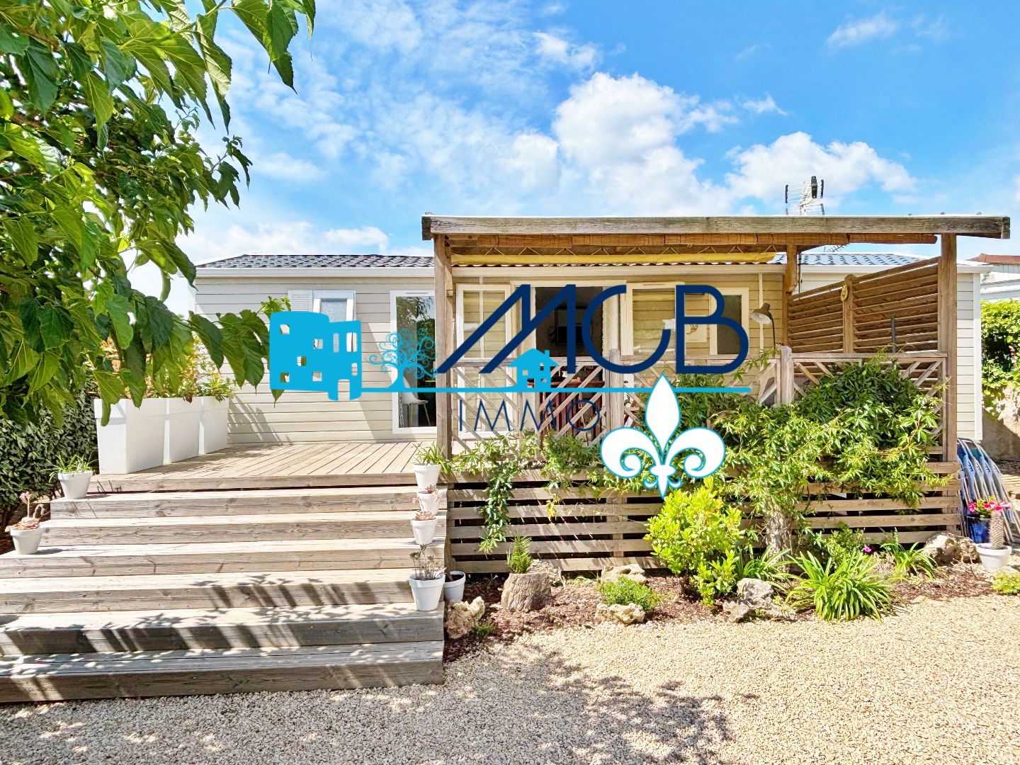 Mobil-home comme neuf dans domaine résidentiel