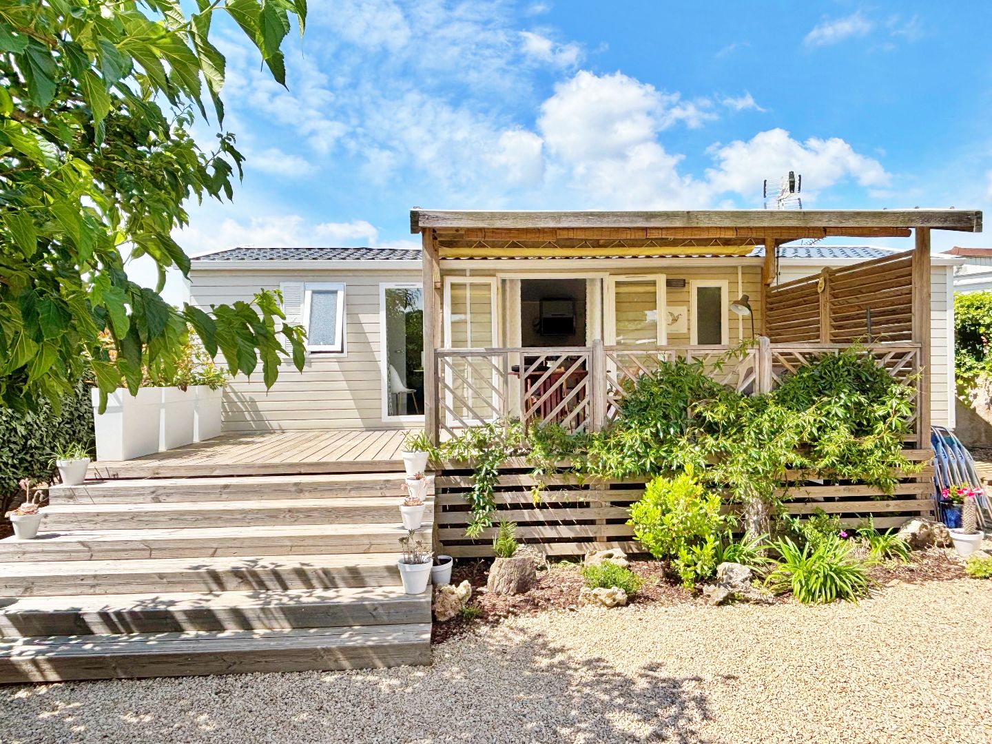 Chalet à vendre  - 4 pièce(s) - 40m2 - Roquebrune-sur-argens (83520)