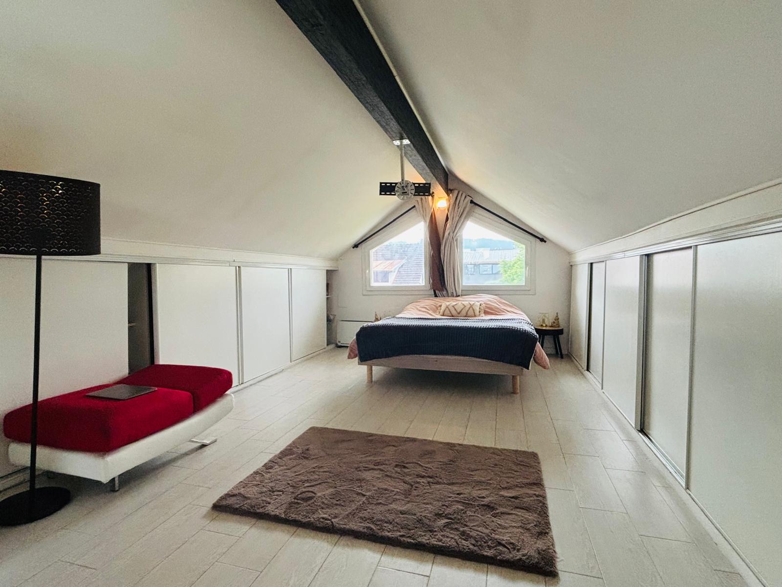 Appartement à vendre  - 4 pièce(s) - 102m2 - Douvaine (74140)