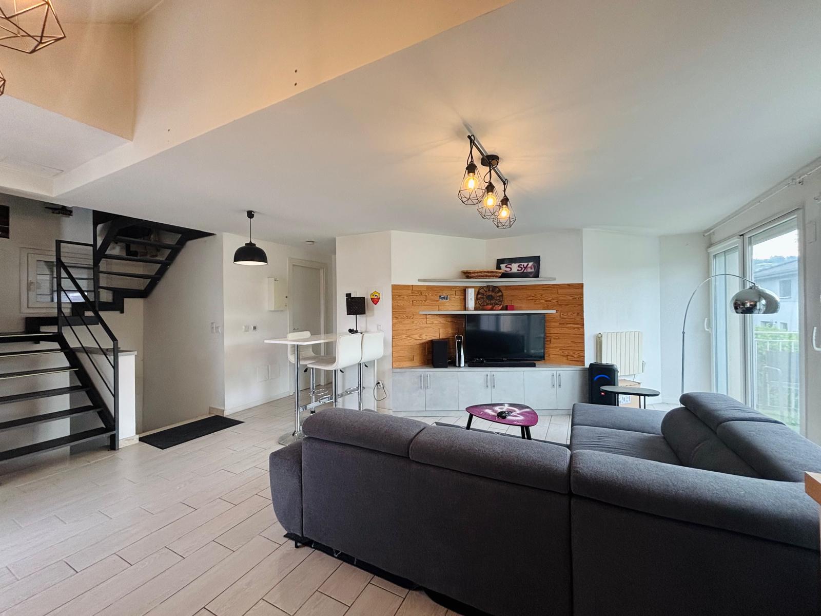 Appartement à vendre  - 4 pièce(s) - 102m2 - Douvaine (74140)