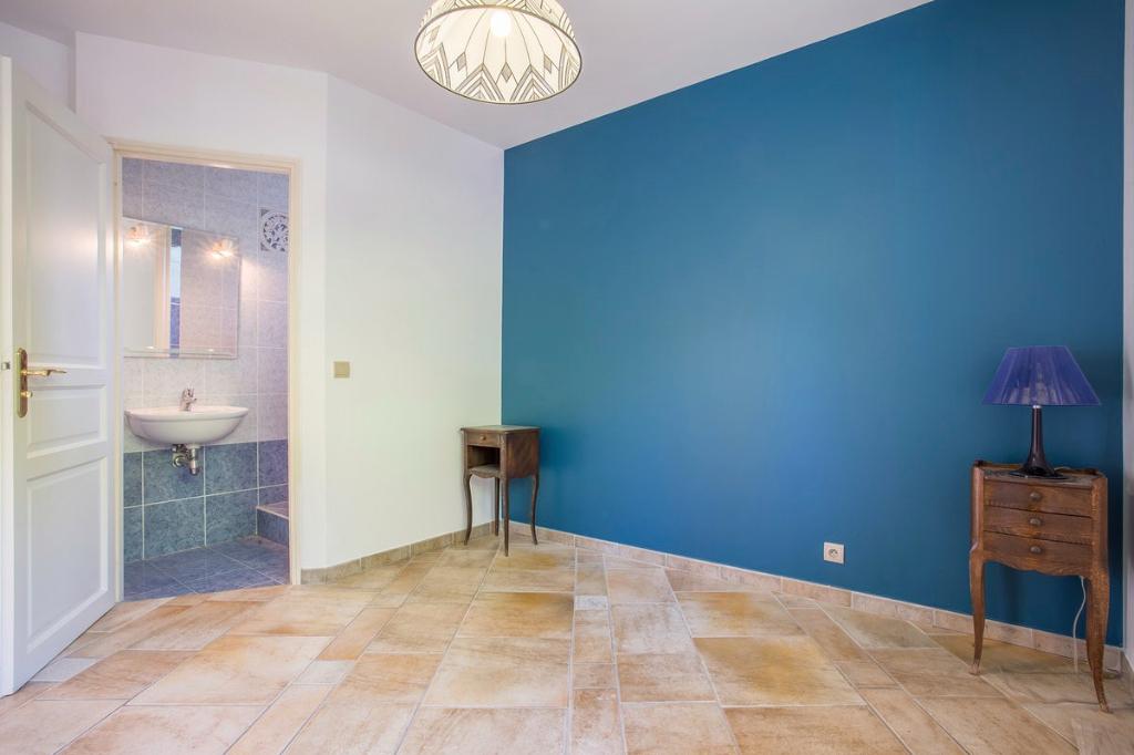 Villa à vendre  - 9 pièce(s) - 285m2 - Cranves-sales (74380)