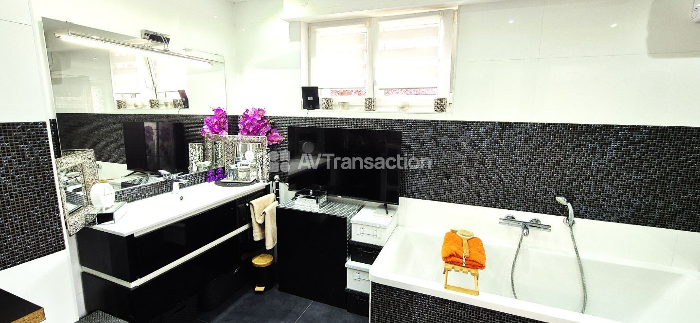 Maison à vendre  - 4 pièce(s) - 134m2 - Illkirch-graffenstaden (67400)