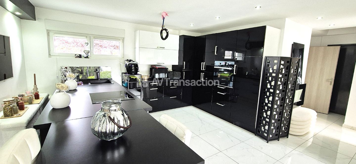 Maison à vendre  - 4 pièce(s) - 134m2 - Illkirch-graffenstaden (67400)