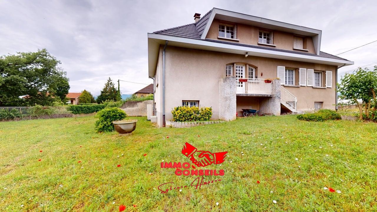 Maison à vendre  - 7 pièce(s) - 335m2 - Saint-clair-du-rhône (38370)