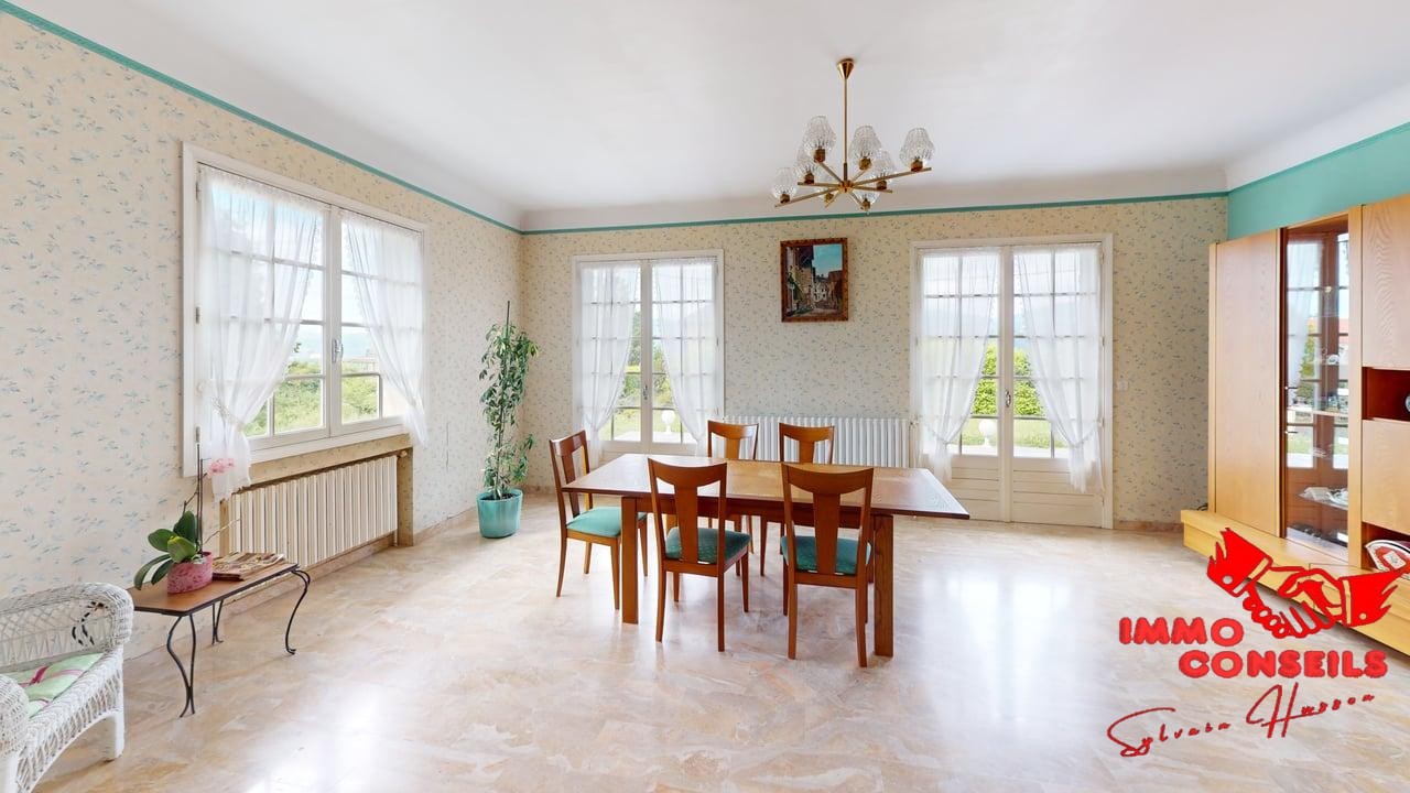 Maison à vendre  - 7 pièce(s) - 335m2 - Saint-clair-du-rhône (38370)