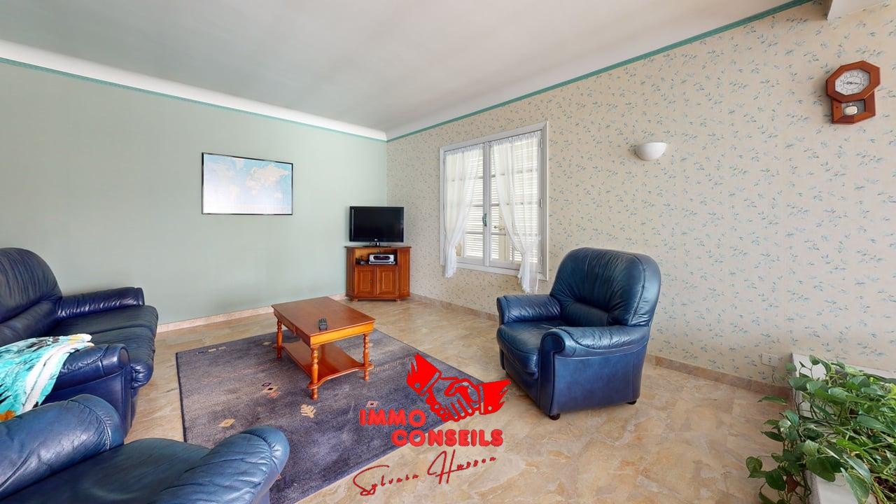 Maison à vendre  - 7 pièce(s) - 335m2 - Saint-clair-du-rhône (38370)