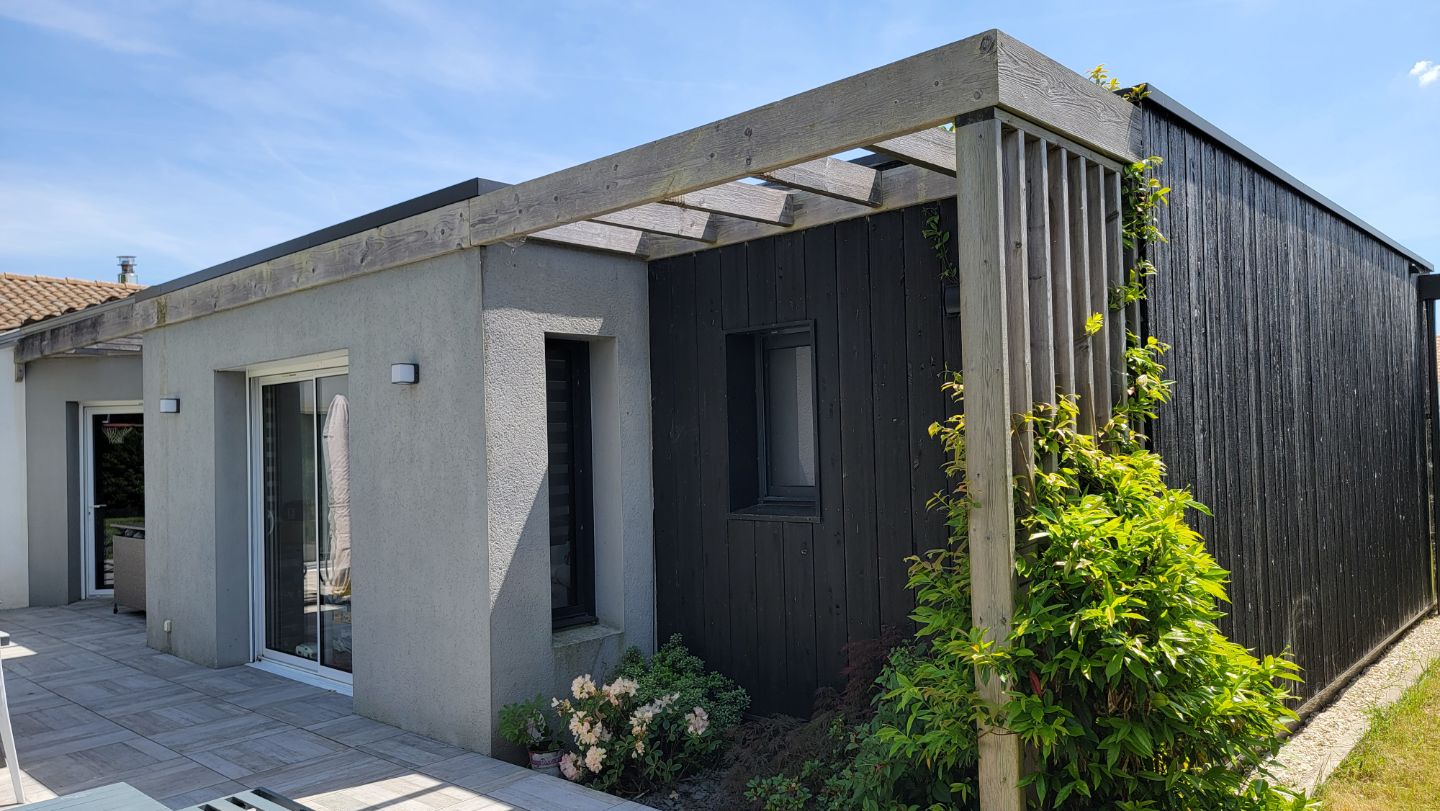 Maison à vendre  - 8 pièce(s) - 177m2 - La Garnache (85710)