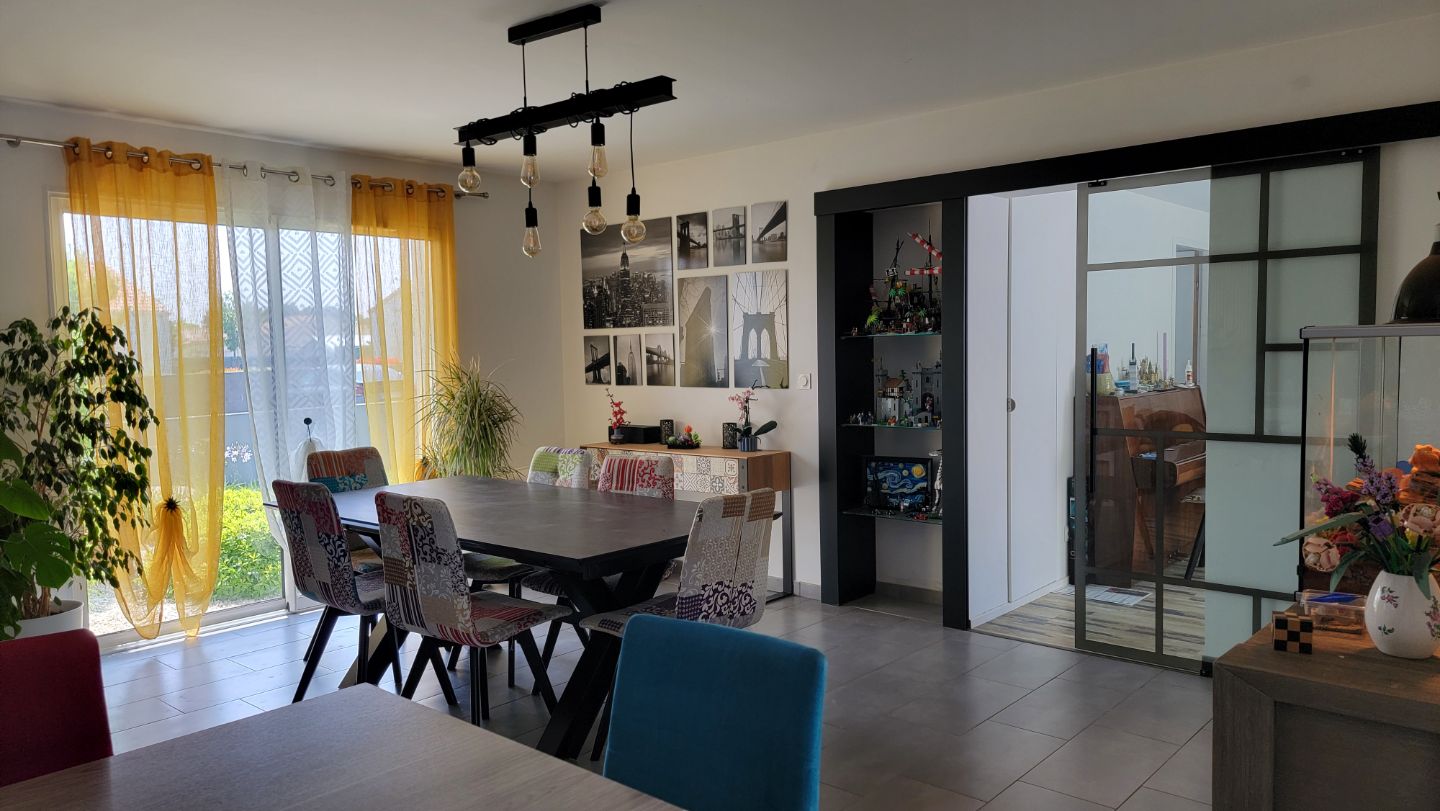 Maison à vendre  - 8 pièce(s) - 177m2 - La Garnache (85710)